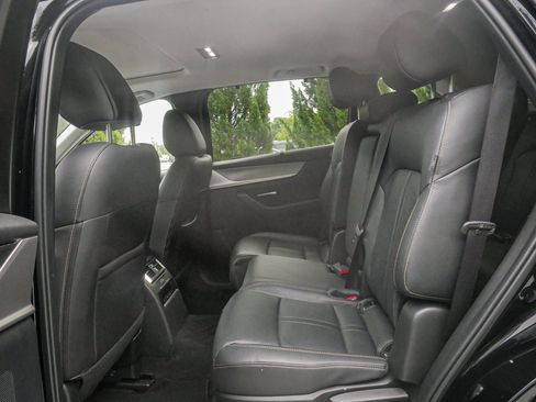 Used 2025 MAZDA CX-90 3.3 Turbo w/ Preferred Package AWD/4WD image 8