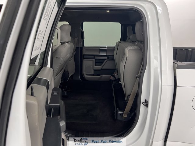 Used 2016 Ford F150 XLT w/ Equipment Group 301A Mid RWD image 36