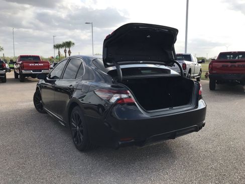 Used 2022 Toyota Camry SE image 22