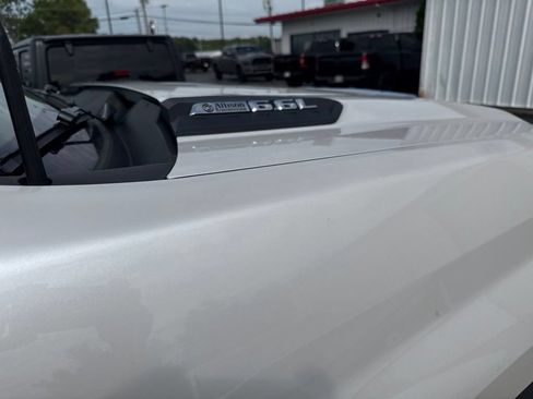 Used 2024 Chevrolet Silverado 2500 LT AWD/4WD image 27