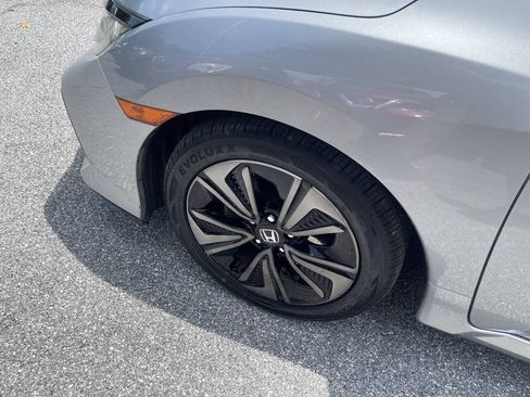 Used 2018 Honda Civic EX image 33