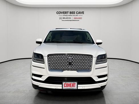 Used 2020 Lincoln Navigator L Reserve w/ Equipment Group 208A Reserve image 2