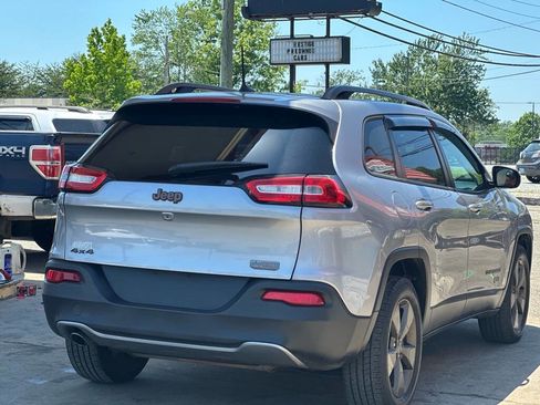 Used 2016 Jeep Cherokee 75th Anniversary AWD/4WD image 7