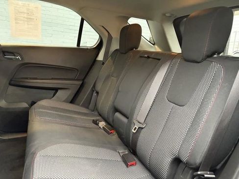 Used 2017 Chevrolet Equinox LT w/ Convenience Package image 21