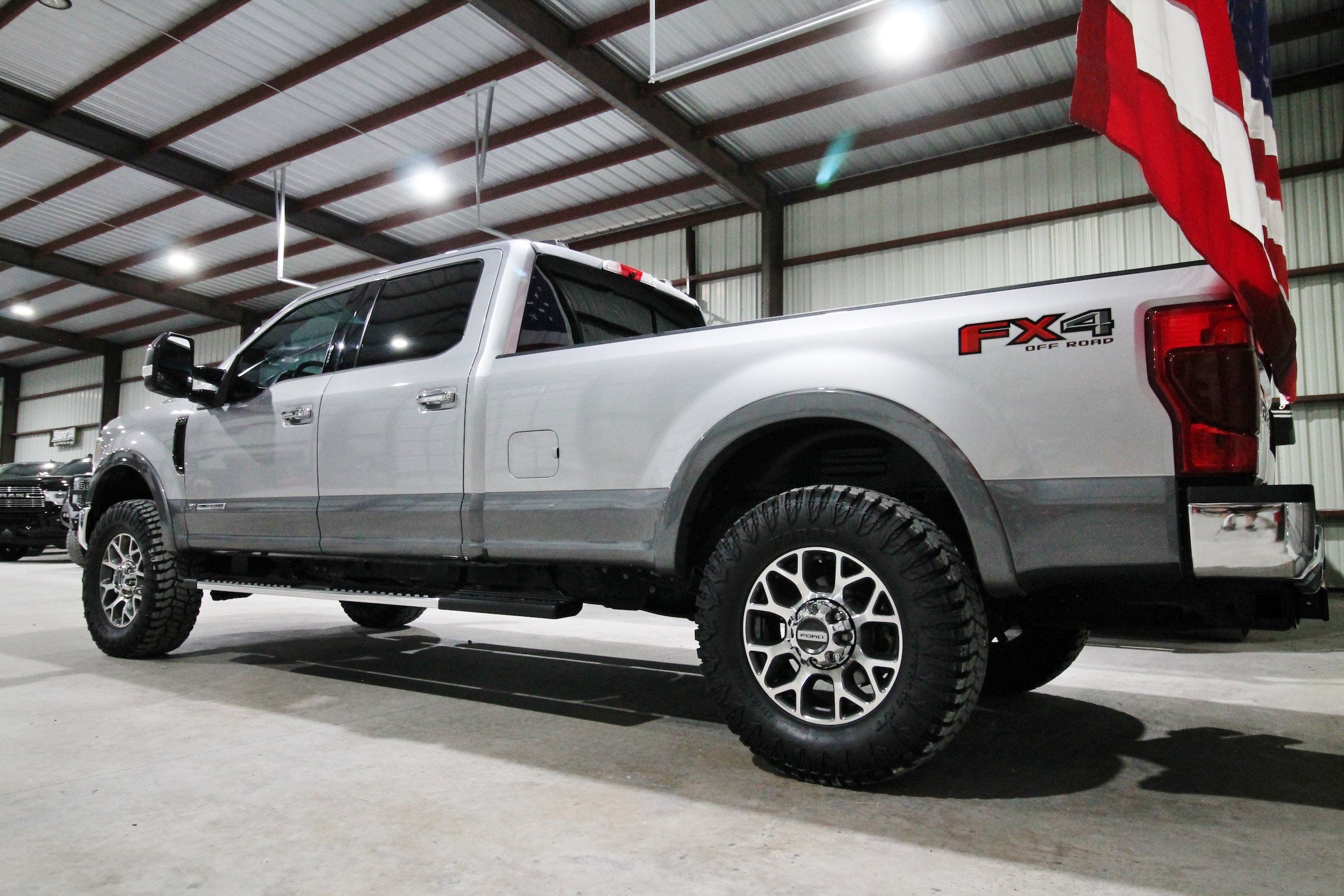 Used 2022 Ford F250 Lariat w/ Lariat Ultimate Package AWD/4WD image 8