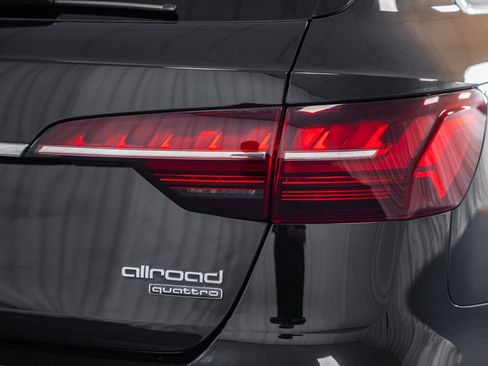 Used 2021 Audi A4 2.0T allroad Prestige AWD/4WD image 9