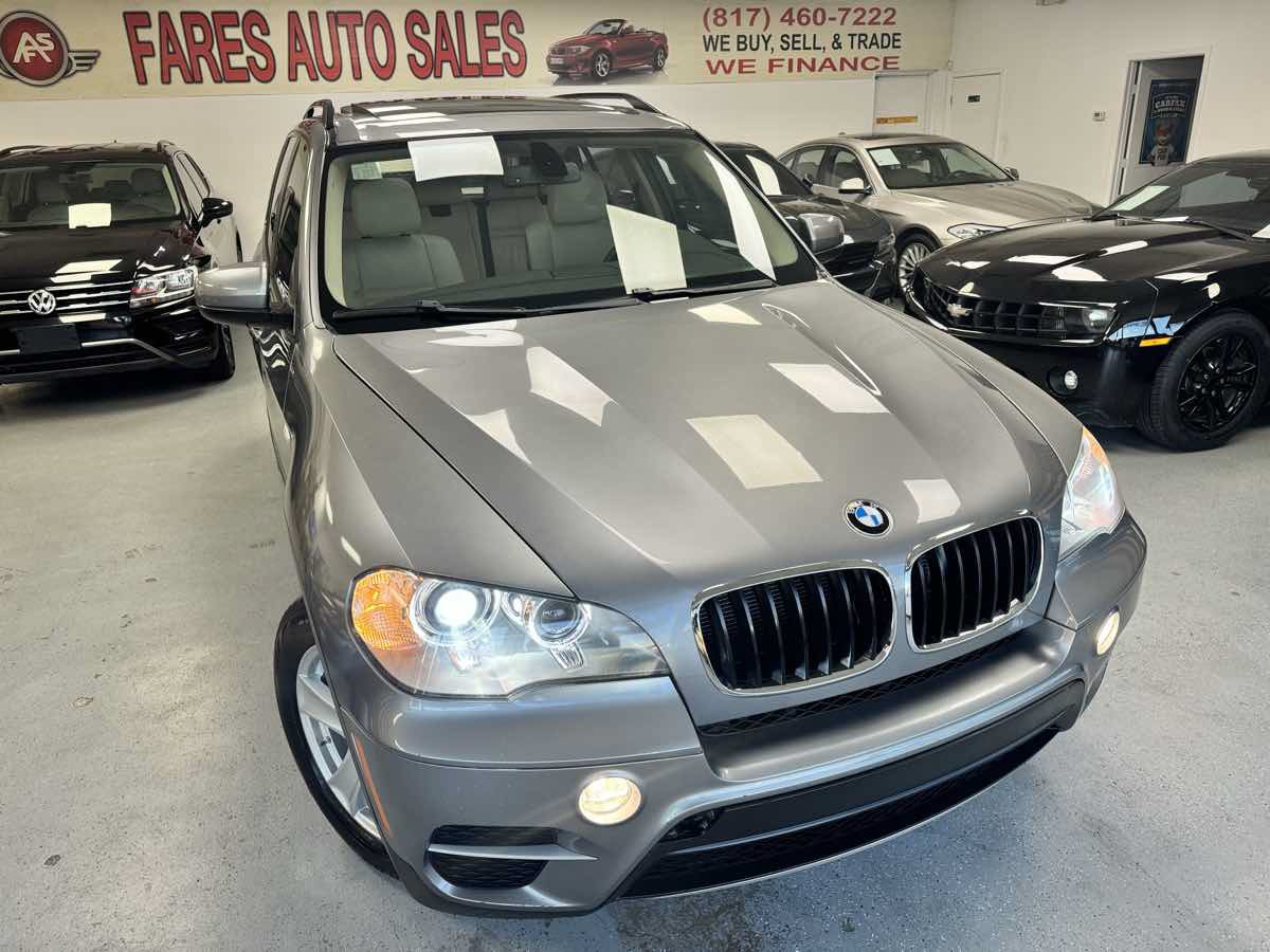 Used 2013 BMW X5 xDrive35i AWD/4WD image 1