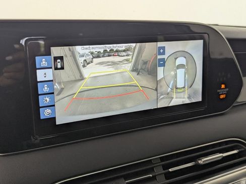 Used 2021 Hyundai Palisade Limited FWD image 21