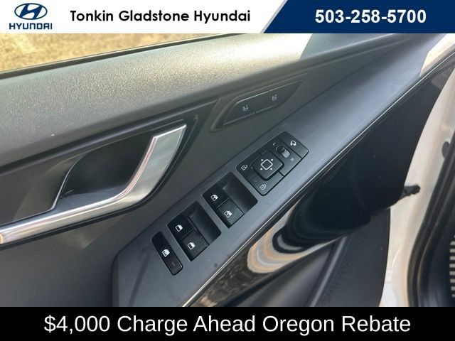 Used 2023 Kia Niro Wave FWD image 11