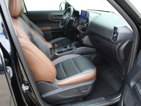 Used 2023 Ford Bronco Sport Outer Banks image 38