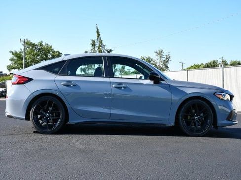 Used 2024 Honda Civic Sport image 8