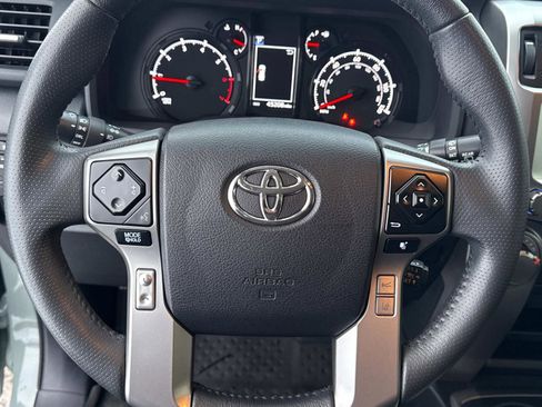 Used 2022 Toyota 4Runner Trail Special Edition image 27
