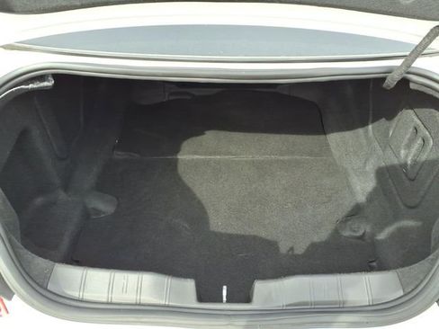 Used 2022 Chevrolet Camaro LT RWD image 8