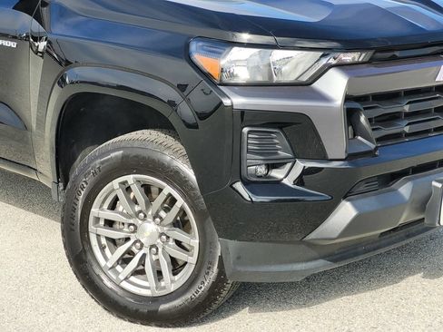 Used 2024 Chevrolet Colorado LT w/ LT Convenience Package RWD image 9
