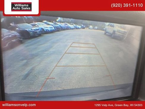 Used 2018 GMC Yukon SLT w/ Open Road Package AWD/4WD image 24