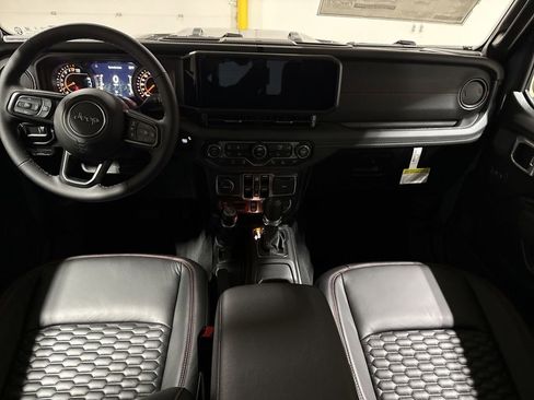 New 2026 Jeep Gladiator Rubicon AWD/4WD image 10