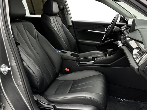 Used 2025 Acura Integra image 36