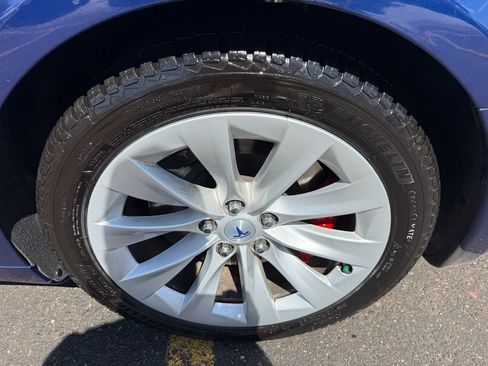 Used 2019 Tesla Model S Performance AWD/4WD image 9