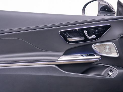 Certified 2025 Mercedes-Benz CLE 53 AMG 4MATIC Coupe image 13
