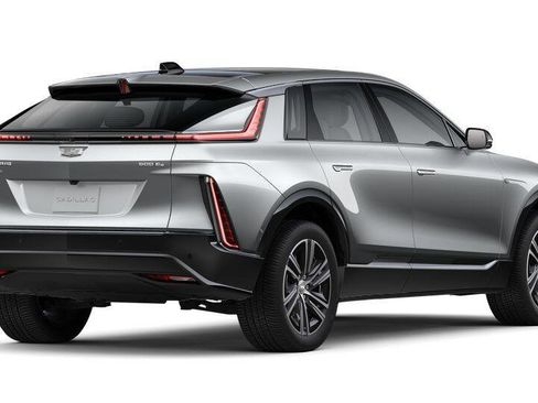 New 2026 Cadillac Lyriq Premium Luxury image 25