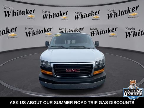 Used 2025 GMC Savana 2500 w/ Driver Convenience Package RWD image 3
