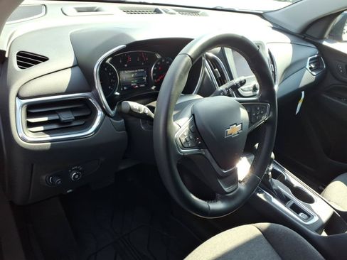 Used 2024 Chevrolet Equinox LT w/ LPO, Floor Liner Package FWD image 8