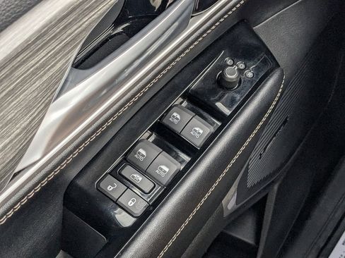 Certified 2024 Jeep Wagoneer Series II image 22