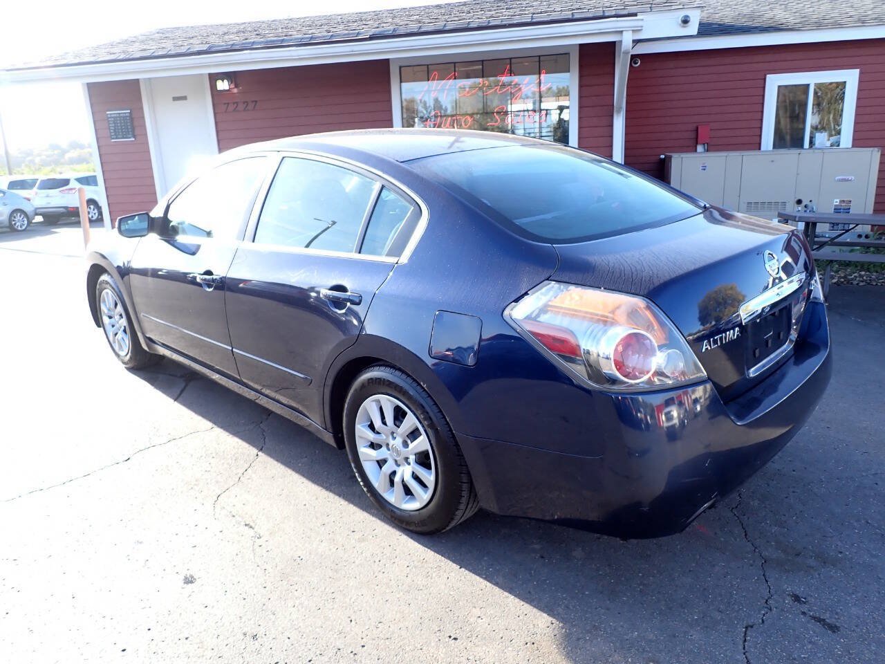 Used 2012 Nissan Altima 2.5 S w/ Convenience Pkg FWD image 4