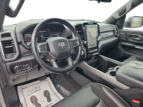 Used 2022 RAM 1500 Laramie AWD/4WD image 13