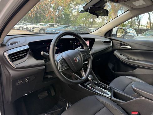 Used 2025 Buick Encore GX Preferred image 28