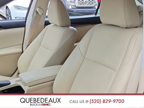 Used 2014 Lexus ES 350 w/ Luxury Package FWD image 11