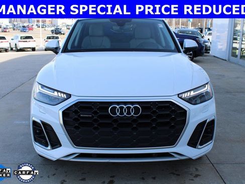Used 2024 Audi Q5 2.0T Prestige w/ Prestige Package image 2