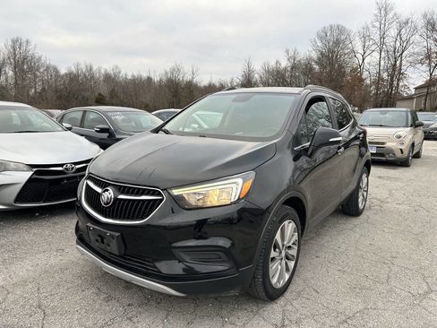 Used 2019 Buick Encore Preferred w/ Safety Package image 2