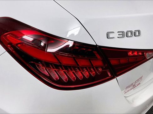 Used 2023 Mercedes-Benz C 300 Sedan image 27