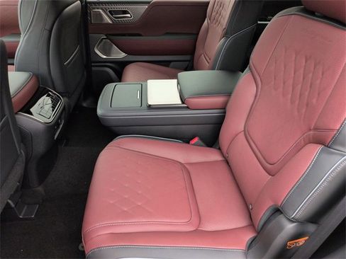 New 2026 INFINITI QX80 Autograph image 27