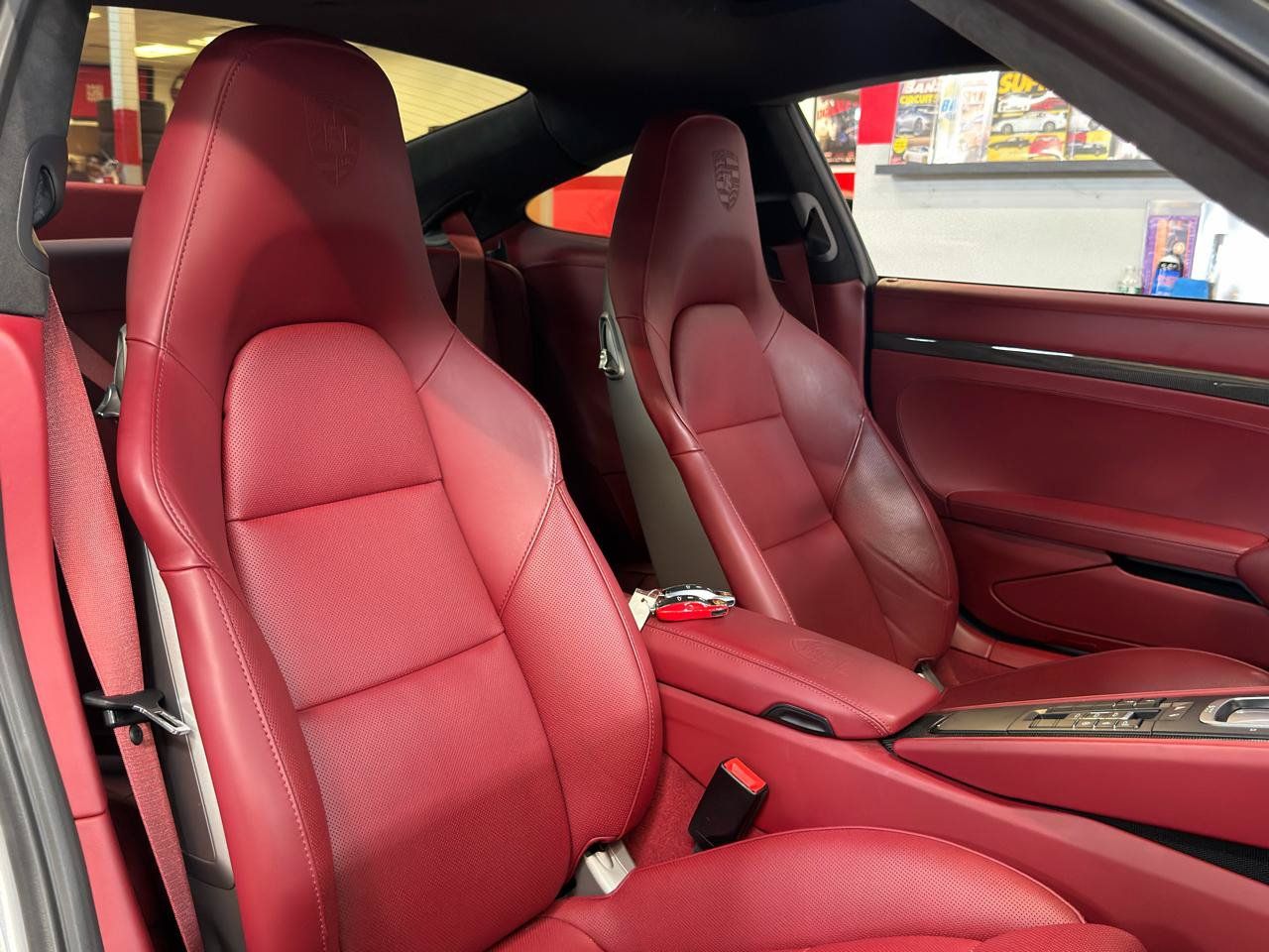Used 2018 Porsche 911 Carrera 4S AWD/4WD image 20