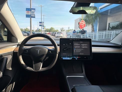Used 2022 Tesla Model 3 RWD image 12