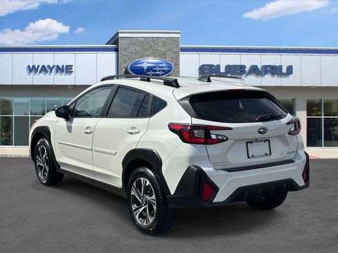 Certified 2025 Subaru Crosstrek 2.0i Premium image 3