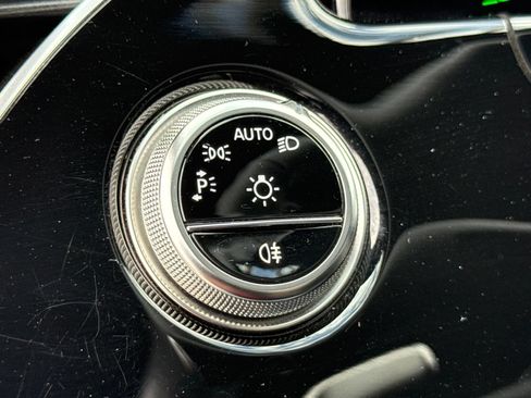 Used 2025 Mercedes-Benz E 53 AMG e 4MATIC Sedan image 30