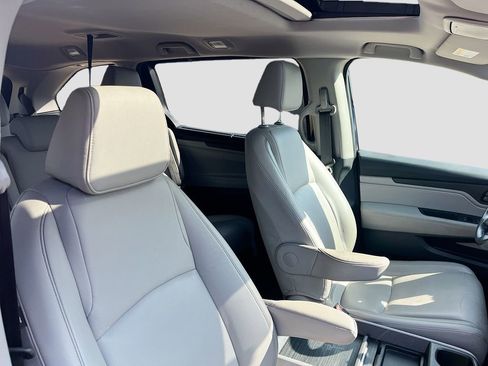 Used 2022 Honda Odyssey EX-L image 29