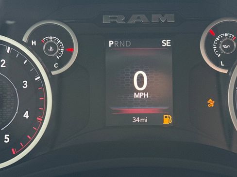 New 2026 RAM 3500 Tradesman AWD/4WD image 30