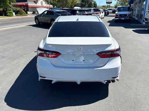 Used 2023 Toyota Camry SE FWD image 7