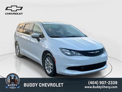 Used 2022 Chrysler Voyager LX