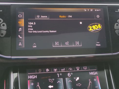 Used 2019 Audi Q8 Prestige w/ Towing Package image 39