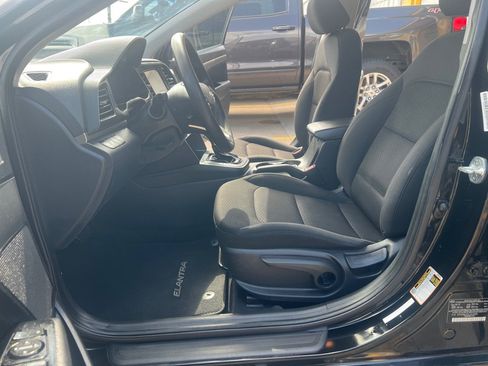 Used 2020 Hyundai Elantra SEL w/ Cargo Package (C1) FWD image 13