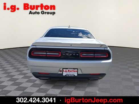 Used 2020 Dodge Challenger SXT w/ Driver Convenience Group AWD/4WD image 5