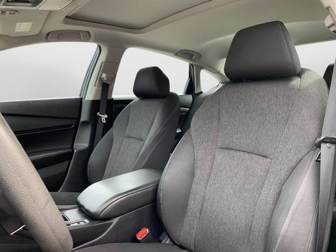 Certified 2024 Honda Accord EX image 31