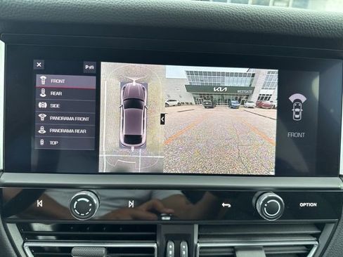 Used 2024 Porsche Macan image 34