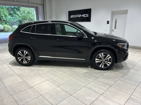 Used 2026 Mercedes-Benz GLA 250 4MATIC image 3