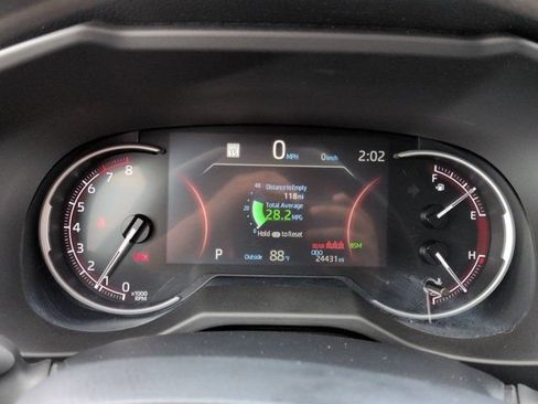 Used 2024 Toyota RAV4 XLE AWD/4WD image 10